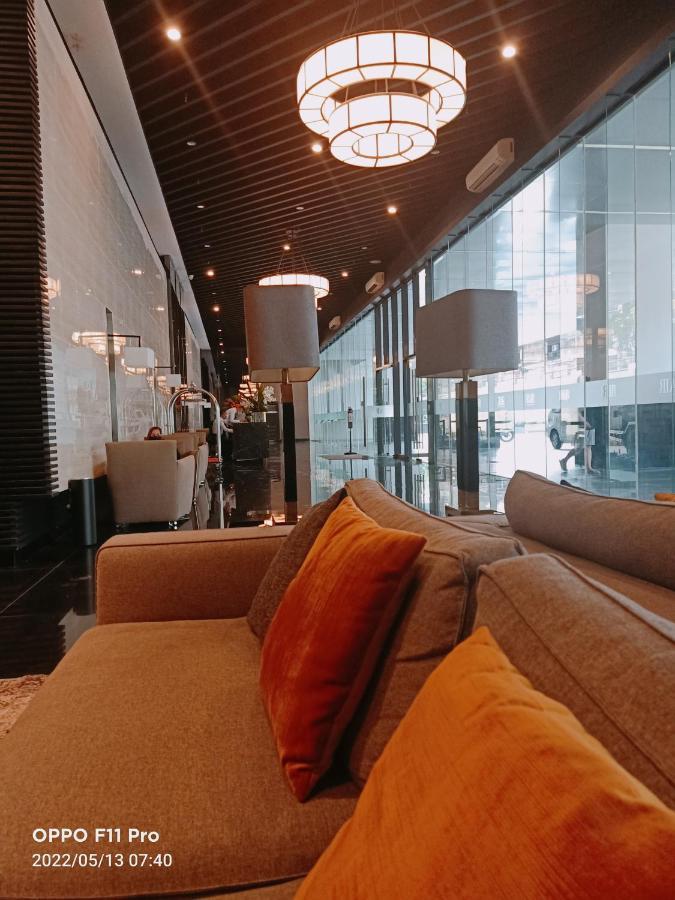 Marivic'S Place At Air Residences Makati Manilla Buitenkant foto